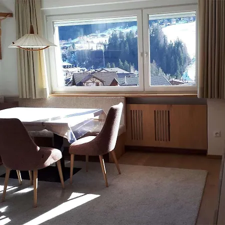 Apartments Vernel Daire *